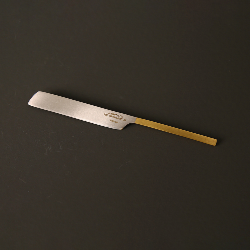 KNIFE (IMP-009BR)
